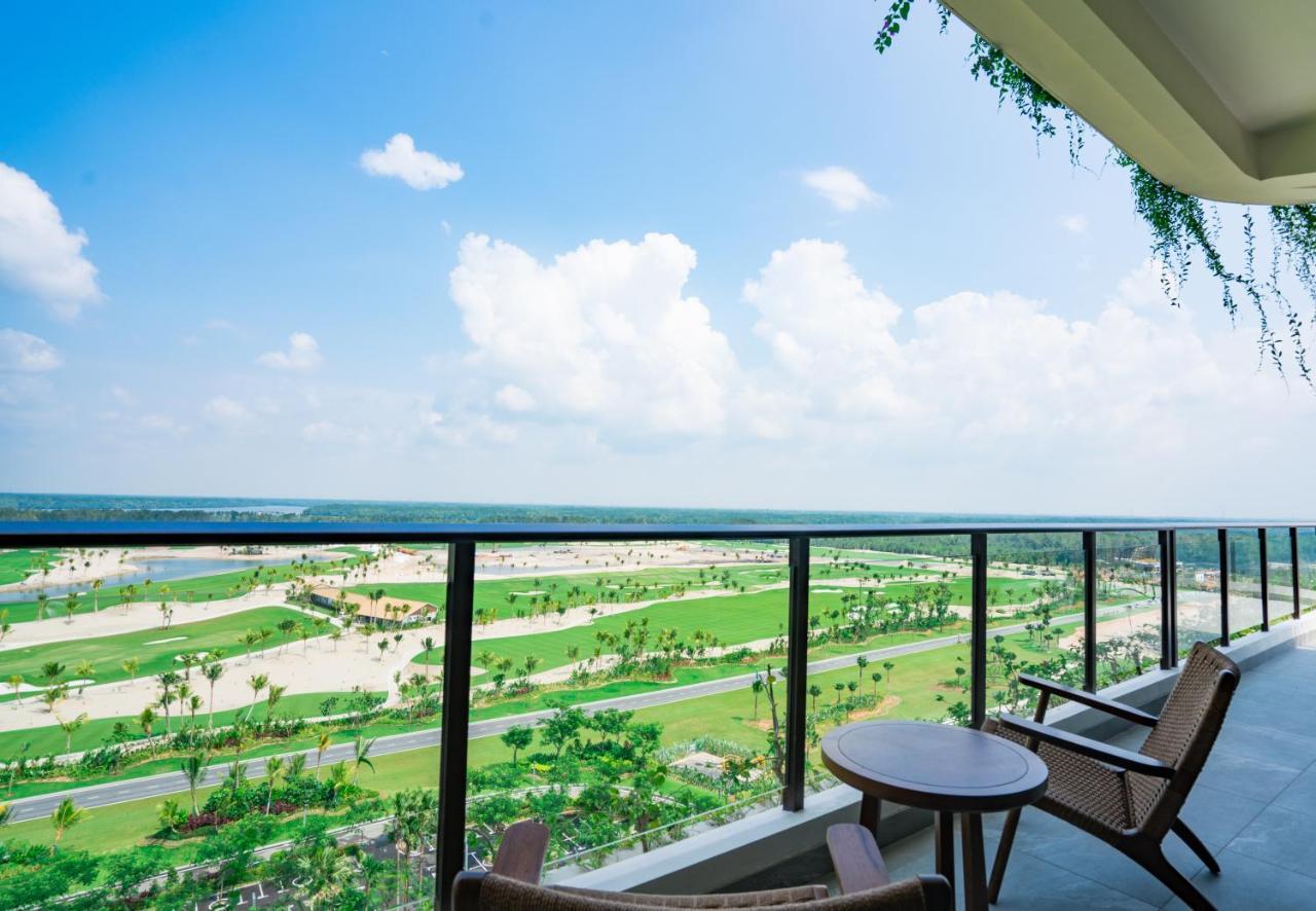 Forest City Golf Hotel Nusajaya  Esterno foto