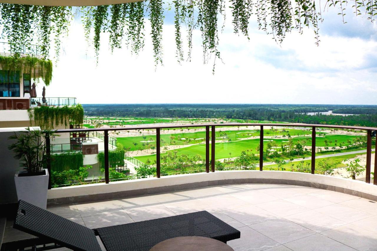 Forest City Golf Hotel Nusajaya  Esterno foto