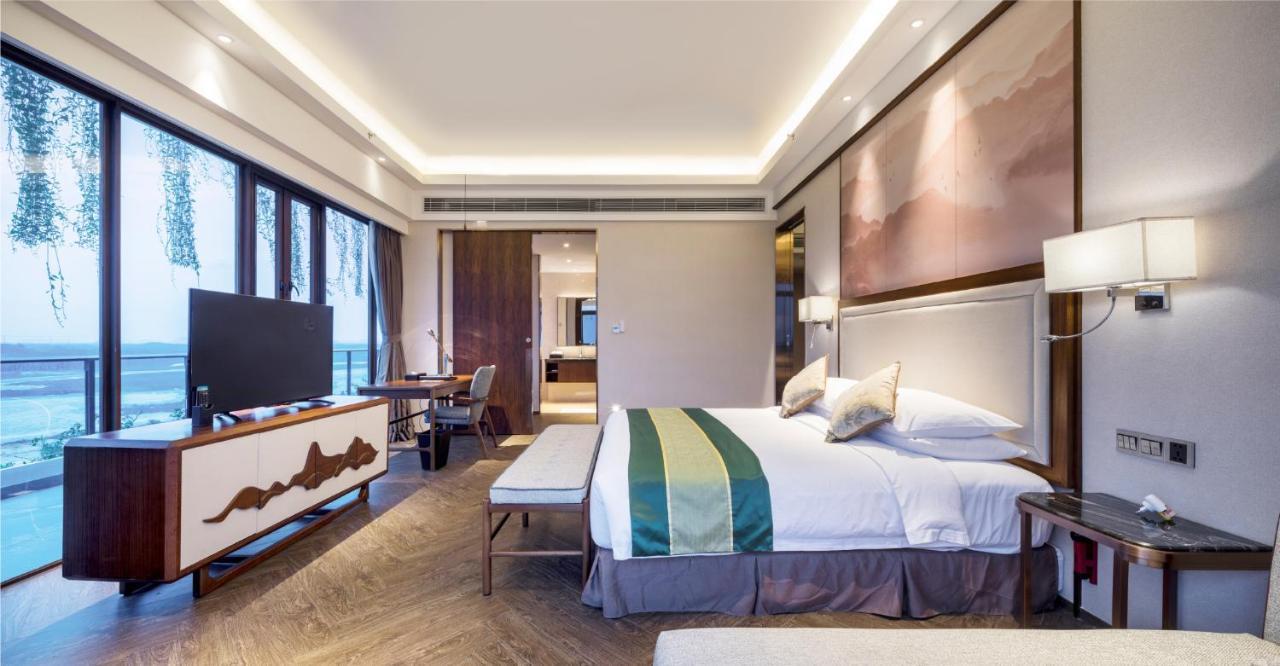 Forest City Golf Hotel Nusajaya  Esterno foto